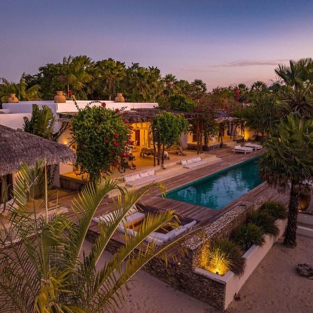 Villa Paz - La Villa Group Camocim Buitenkant foto