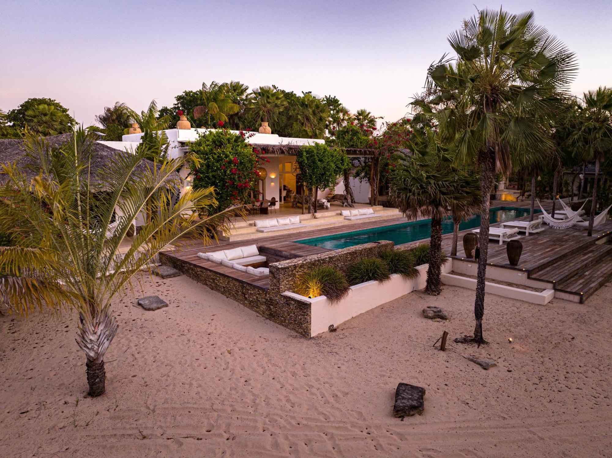 Villa Paz - La Villa Group Camocim Buitenkant foto