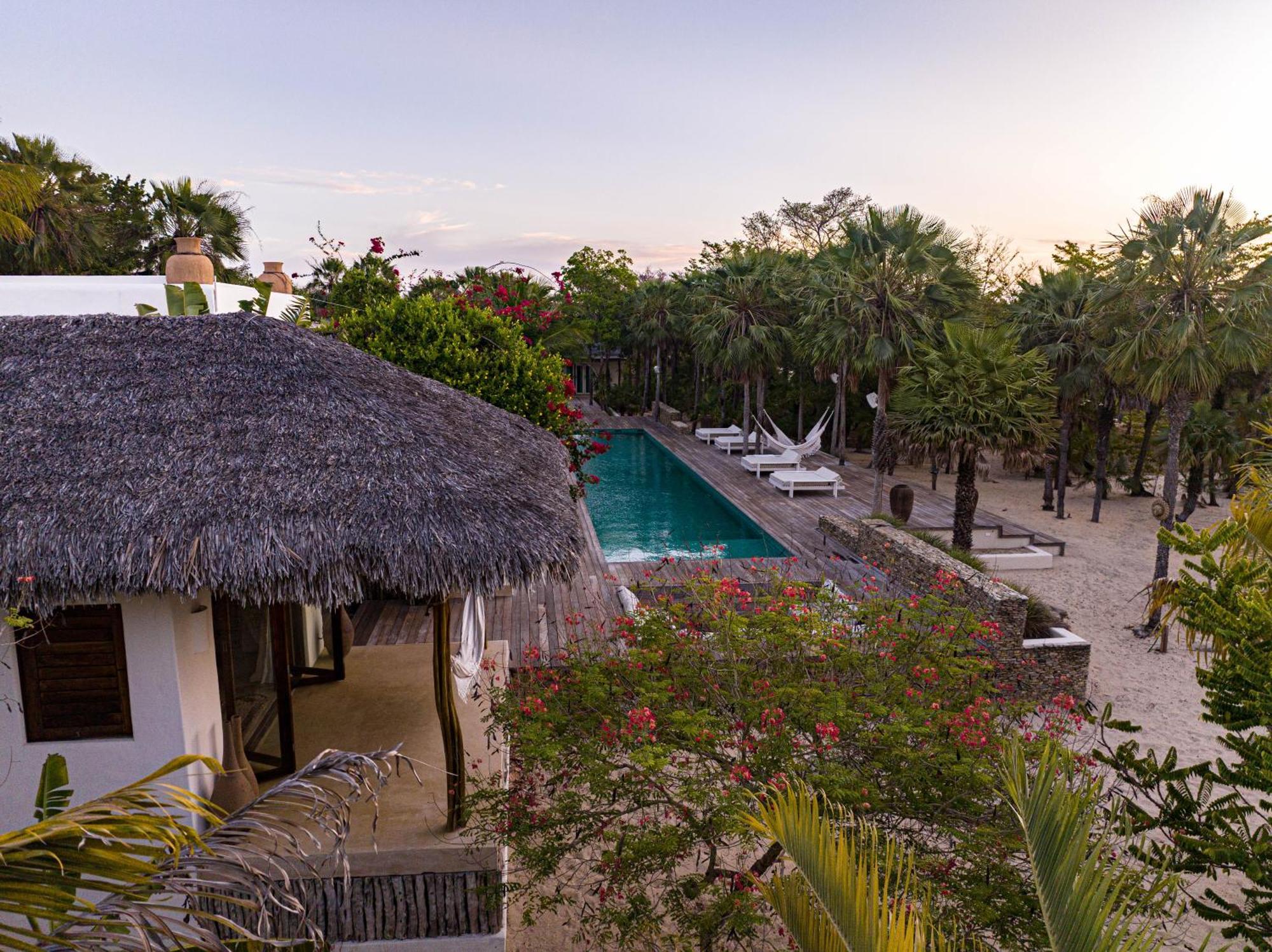 Villa Paz - La Villa Group Camocim Buitenkant foto