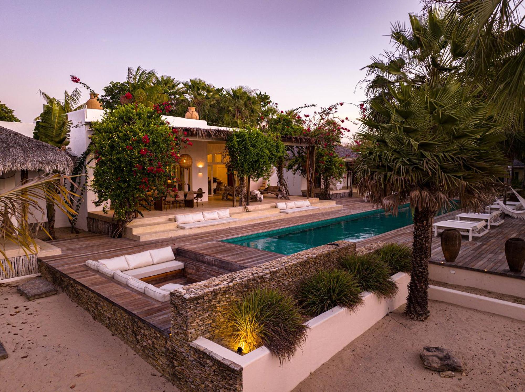 Villa Paz - La Villa Group Camocim Buitenkant foto